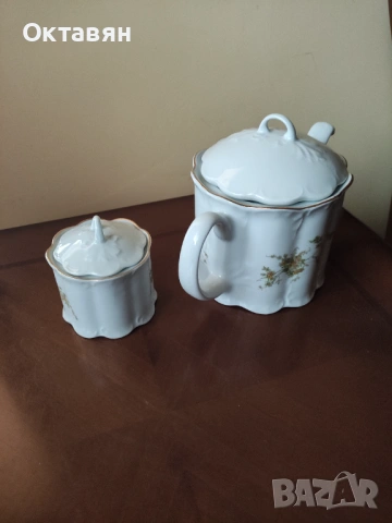 Порцеланов чайник, захарница