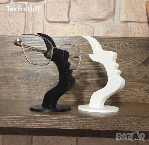 Стилна стойка за очила