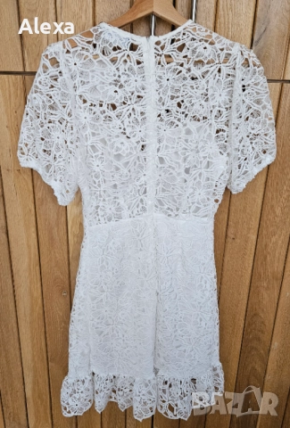 Рокля с плетена дантела марка Mohito размер 40 нова, снимка 2 - Рокли - 51896818