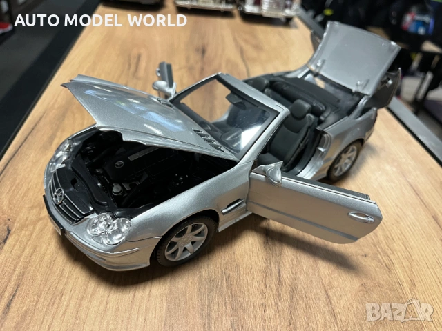 MOTOR MAX колекционерски модел MERCEDES SL500 ROADSTER 1999 г.1:18 55 лв. / 28.12 €, снимка 4 - Колекции - 53155640