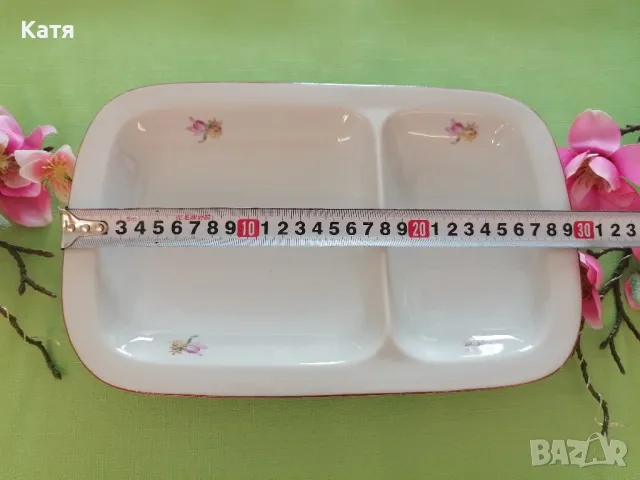  Българско порцеланово плато с две разделения.., снимка 4 - Чинии - 50059985