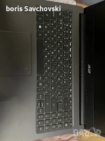 Продавам Лаптоп Acer Aspire 3 с без зарядно , снимка 3 - Лаптопи за дома - 53077638