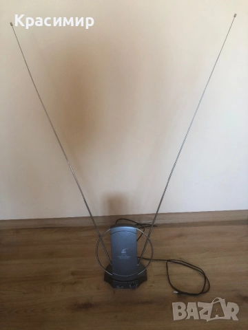 Антена за цифрова телевизия с усилвател, снимка 3 - Приемници и антени - 52104517