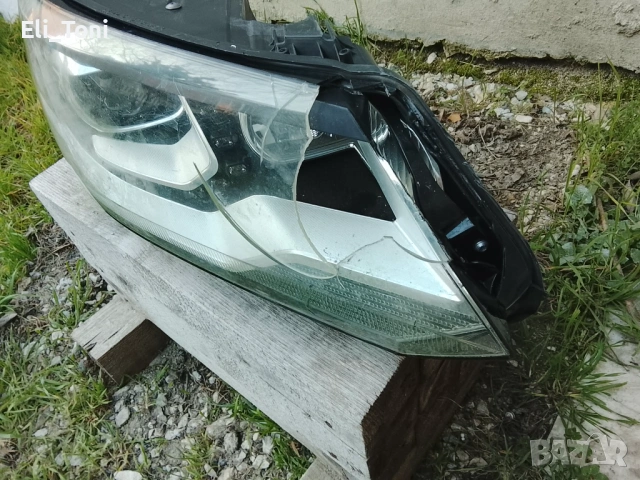 Десен фар за VW Tiguan за части, снимка 2 - Части - 53790296