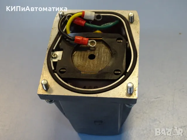 Ел. магнитна бобина Vickers VPA8433A 100V 50/60Hz solenoid coil, снимка 5 - Резервни части за машини - 47789957