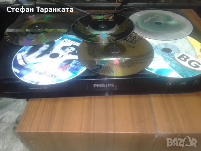 DVD player player Phillips , снимка 3 - Плейъри, домашно кино, прожектори - 47740984