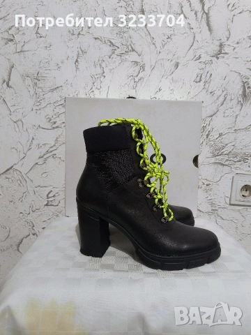 Продавам НОВИ ALDO Боти от Естествена Кожа с Неонови Връзки, снимка 2 - Дамски боти - 53233056