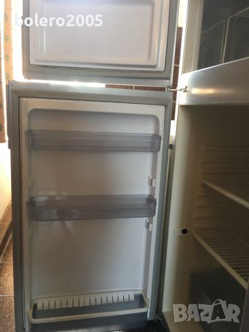 Хладилник Whirlpool, снимка 5 - Хладилници - 46270451