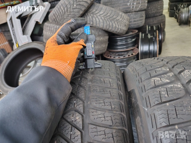 2бр.зимни гуми PIRELLI 215 55 17 DOT19 цена за брой, снимка 3 - Гуми и джанти - 54081981