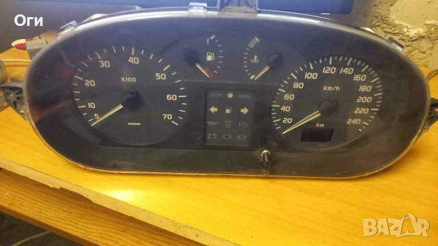 Километражно табло за Рено Меган Сценик P8200071820 1.6 16V Sagem