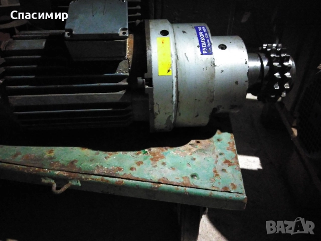 моторедуктор 2,2kw на 1410об 1/46 изх 30обр, снимка 5 - Електродвигатели - 52619744