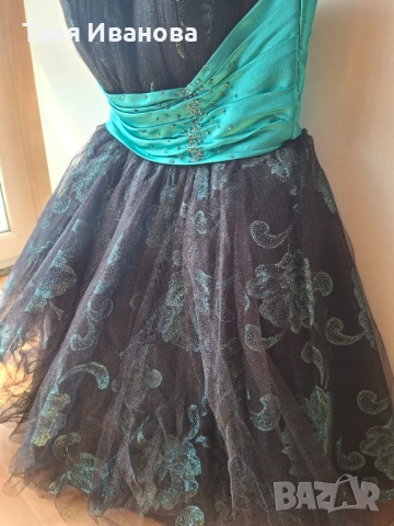 Продавам Рокля за абитуриентска, снимка 4 - Рокли - 53824973