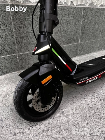 Електрическа тротинетка Ducati Pro 3