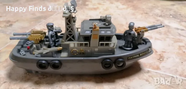 Макет на военен кораб - детска играчка, снимка 1