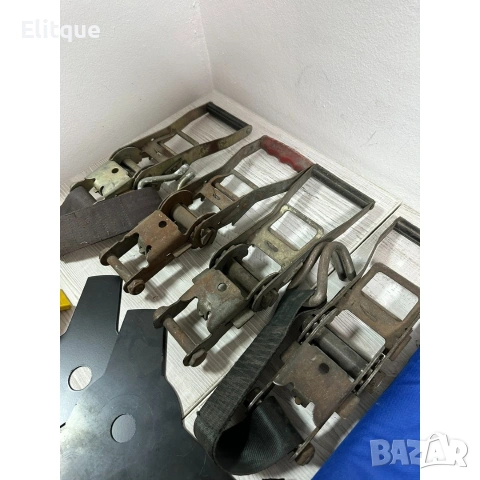 Тресчотки, дискове, нивелир и калъф за ключове., снимка 5 - Други инструменти - 53100412