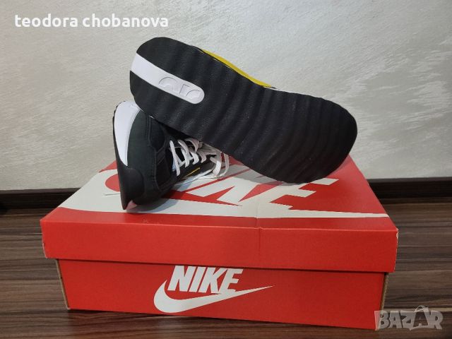 Нови дамски маратонки nike air MAX dawn black & yellow, снимка 2 - Маратонки - 46649100