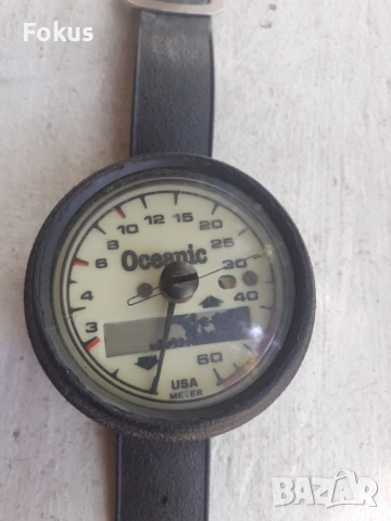 Американски водолазен дълбокомер Oceanic