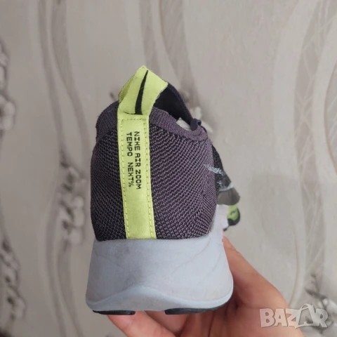 Nike Air Zoom Tempo Next Flyknit номер 40 ,5  оригинални маратонки , снимка 11 - Маратонки - 50728229