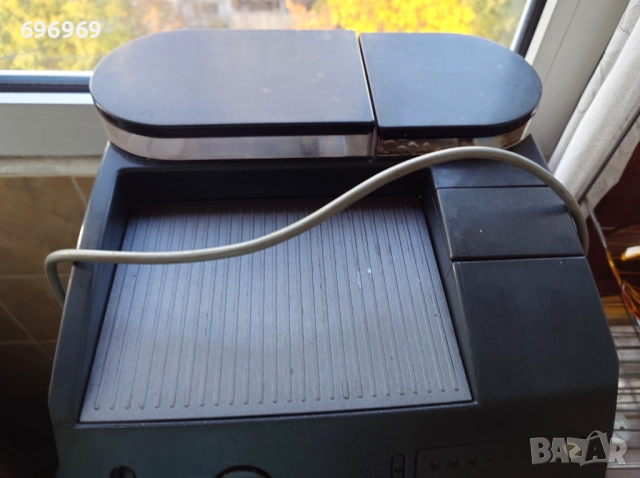 Кафеавтомат Saeco Magic deLuxe, снимка 5 - Кафемашини - 52113510