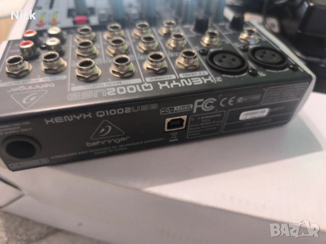 Смесител, Behringer Q1002USB