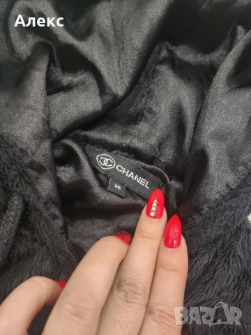 Дамско пухесто горнище Шанел, снимка 4 - Спортни екипи - 53711318