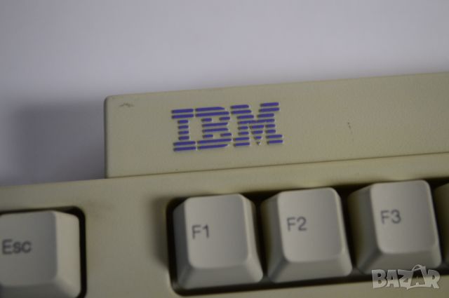 IBM KB-9910 стара клавиатура, снимка 1 - Клавиатури и мишки - 45811053