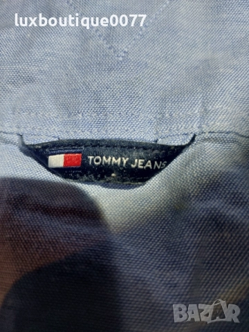 Чисто нова без етикет мъжка риза Tommy Jeans Oxford XS, снимка 7 - Ризи - 51636437