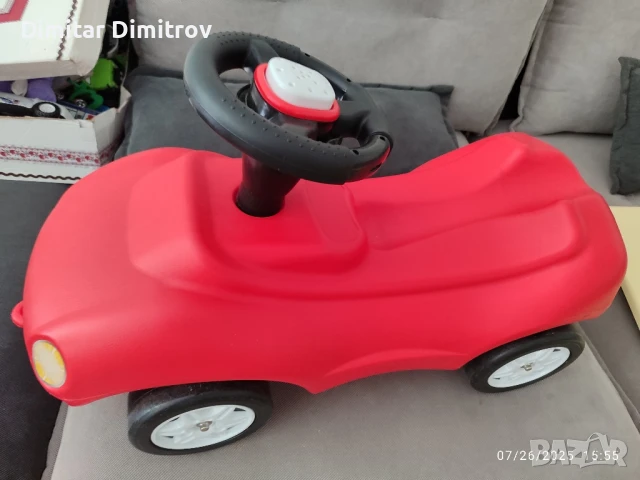 2 Детски коли за бутане с крачета + проходилка