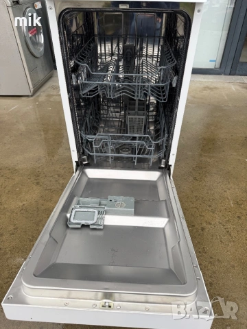 Съдомиялна машина Siemens  45 см , снимка 5 - Съдомиялни - 53509829