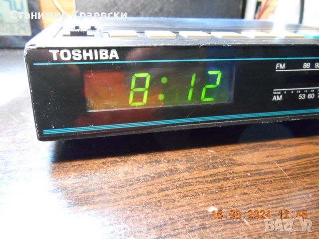 Toshiba RC-8500 Clock Radio  Vintage 79, снимка 2 - Радиокасетофони, транзистори - 45893615
