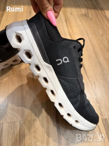 Оригинални мъжки маратонки On M Cloudrunner 2 Wide ! 43 н, снимка 5 - Маратонки - 53660032