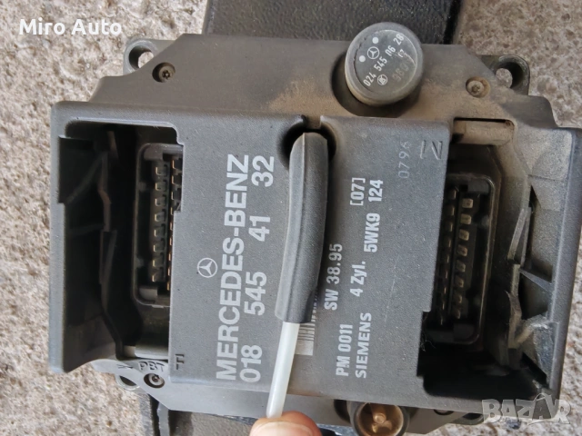 Комутатор от Mercedes W202 , снимка 3 - Части - 54139498