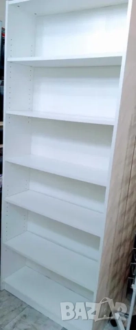 Продавам библиотеки/стелажи/ бели, ПДЧ 18 мм, в наличност 20 броя, снимка 3 - Стелажи и щандове - 52440771