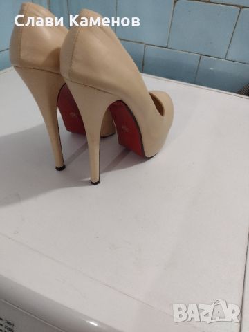 Дамски обувки , снимка 4 - Дамски обувки на ток - 45226630