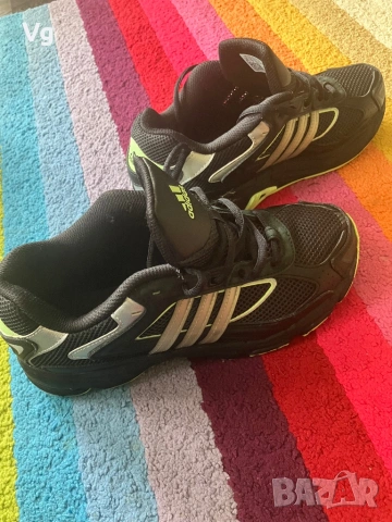 Маратонки Adidas Responce CLW, снимка 9 - Маратонки - 53995204