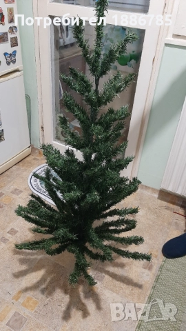 Продавам коледни елха 2бр