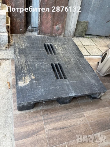 Пластмасови масивни палети в много добро състояние, снимка 2 - Други - 50852209