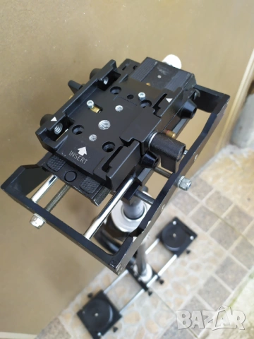 Стабилизатор за видеокамера , снимка 4 - Чанти, стативи, аксесоари - 53608426