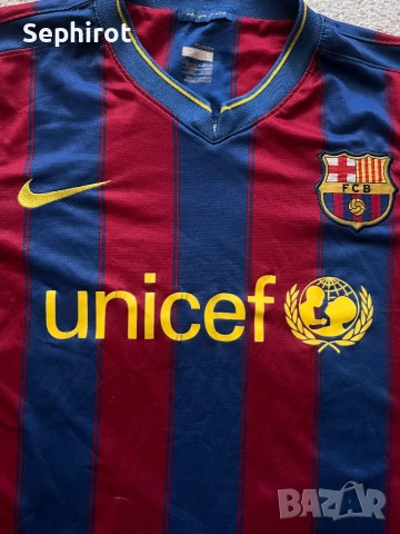Оригинална тениска FC Barcelona 2009/2010 (The 6-Trophy Season), снимка 2 - Тениски - 54112658