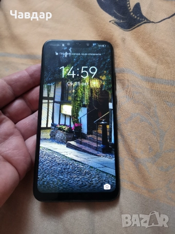 Продавам Huawei Mate 20 lite