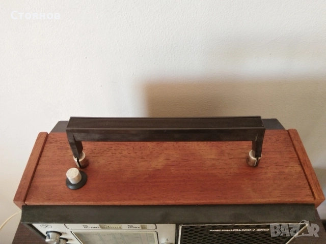 Радио МЕРИДИАН 210 СССР 1976г. , снимка 6 - Радиокасетофони, транзистори - 46748680