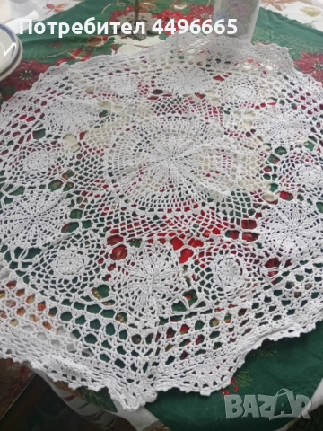 Покривка на една кука , снимка 2 - Покривки за маси - 52546021