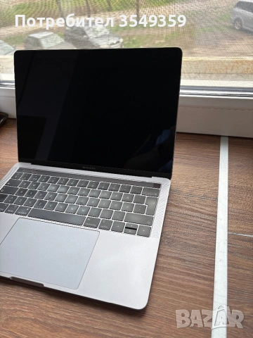Apple MacBook Pro 13.3 - 8GB RAM / 251GB SSD / Touch Bar, снимка 4 - Лаптопи за работа - 54136263