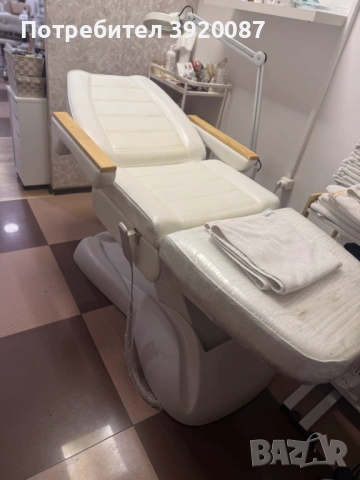 Електрическа кушетка (4 мотора) 203 х 63/84 х 65/93 см бяла, снимка 3 - Кушетки - 53285283