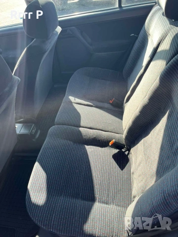 VW Golf 3 1.6 Газ/Бензин, снимка 10 - Автомобили и джипове - 54186422