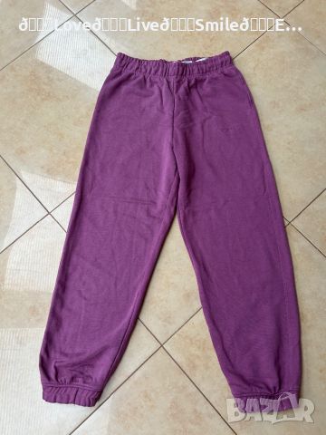 Нов панталон на Bershka, размер М!, снимка 1 - Панталони - 45455497