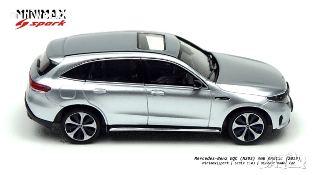 Mercedes-Benz EQC N293 400 4Matic 2019 - мащаб 1:43 на Spark моделът е нов в PVC дисплей-кейс, снимка 6 - Колекции - 54003606
