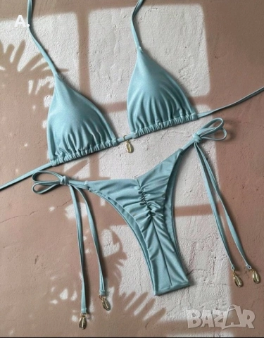 Бански с блестящи частици 