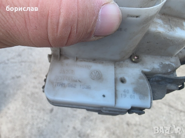 Задна лява брава за Фолксваген поло 6н2 , снимка 2 - Части - 52268266