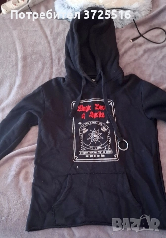 Дамски дрехи S – всяка по 5 €, снимка 2 - Суичъри - 53734339